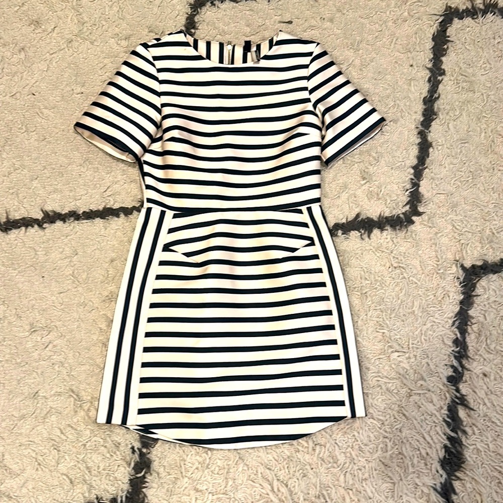 Top Shop satin striped mini black and white strip sheath dress size US 2